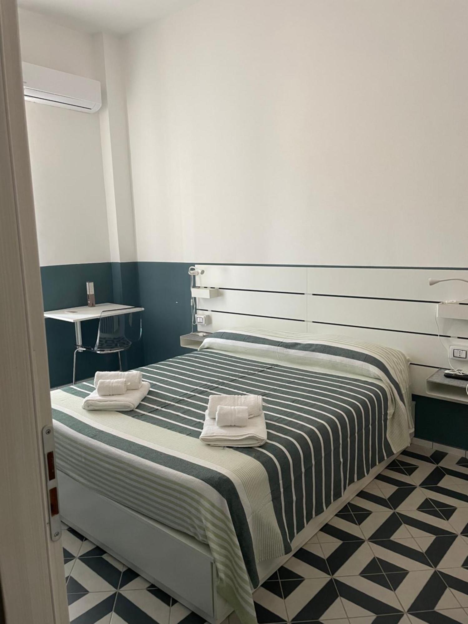 Donna Maria Hotel Sapri Exterior photo